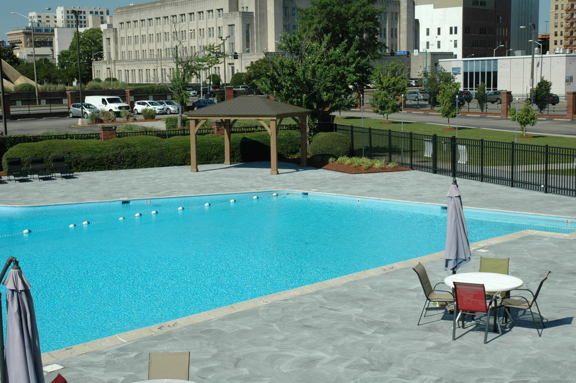 Wyndham Garden Norfolk Downtown Hotell Exteriör bild